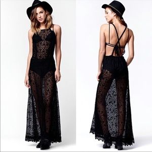 Kendall & kylie black lace maxi dress